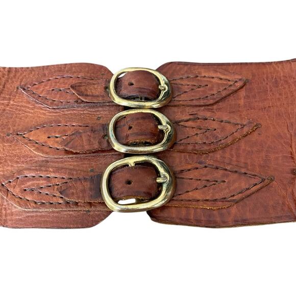 Vintage Brown Leather Wide Waist Belt with Gold Accents size medium - Picture 2 of 8